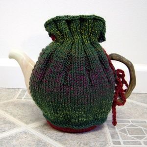 Hand Knit Button Tea Pot Cosy w/Removable Sachet